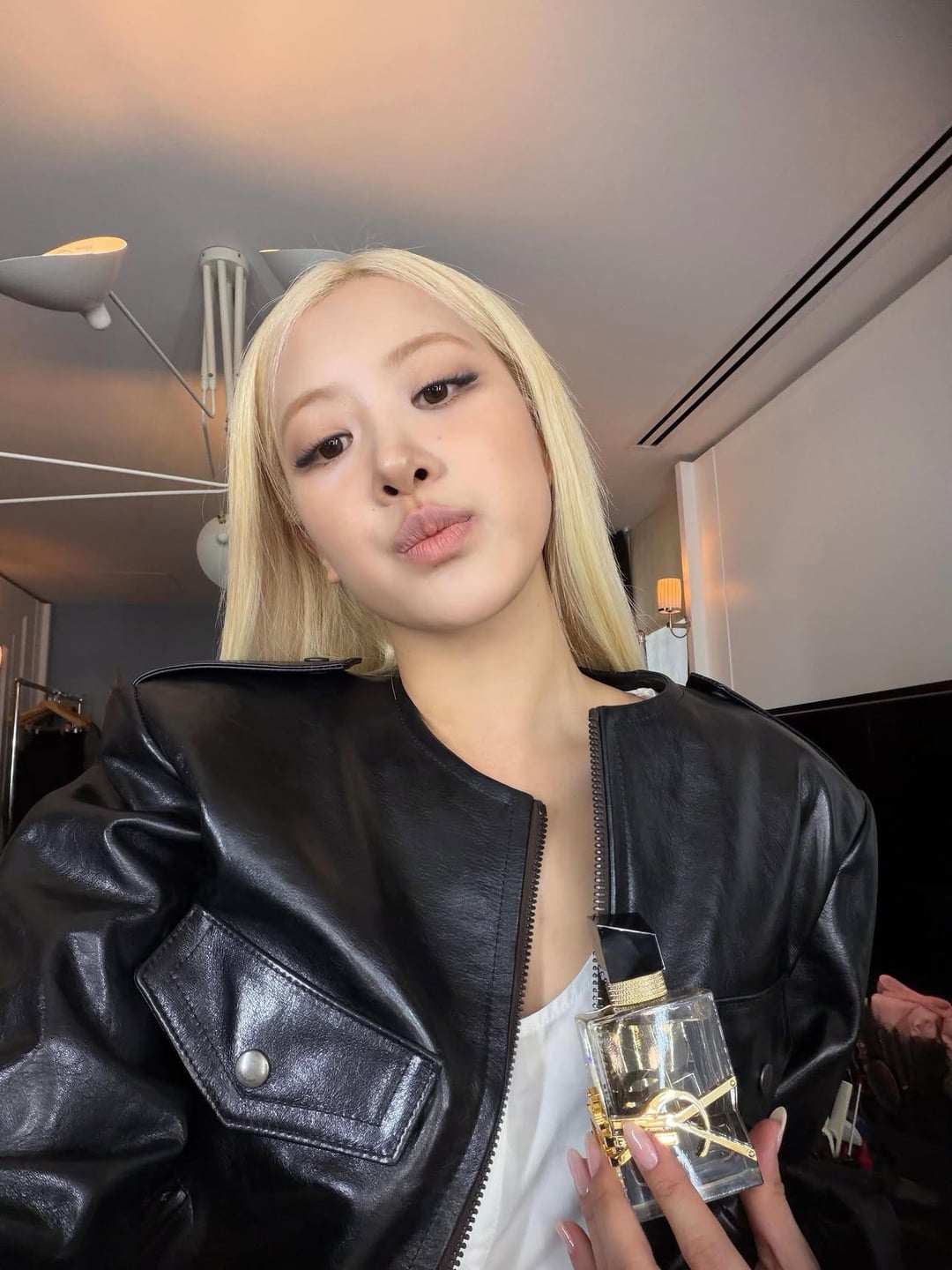 260512 Rosé IG Update