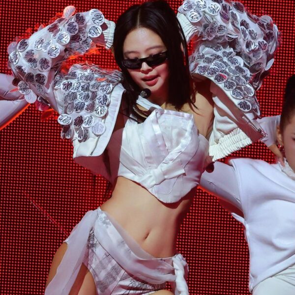 251220 Jennie