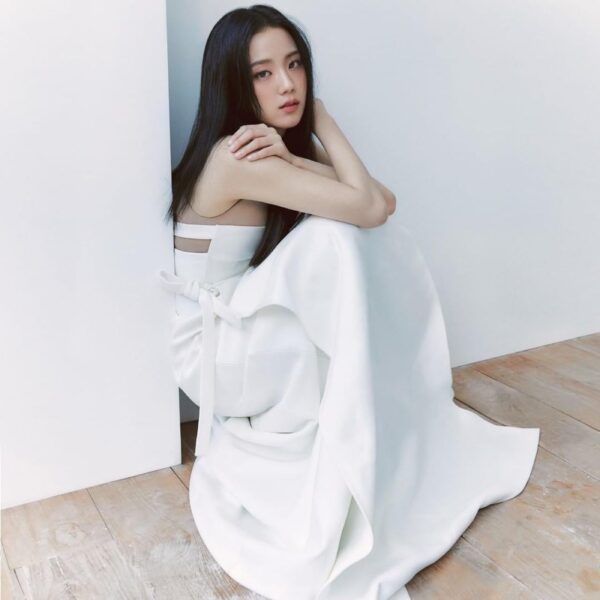 220422 Jisoo