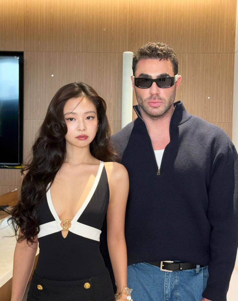 260528 sam__woolf IG Update w/ Jennie