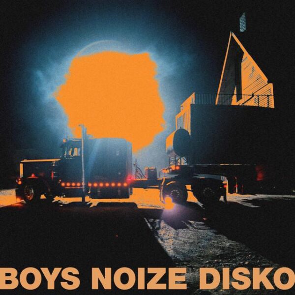 260512 Tame Impala, JENNIE & Boys Noize - 'Dracula - JENNIE Remix - Boys Noize Disko Version'