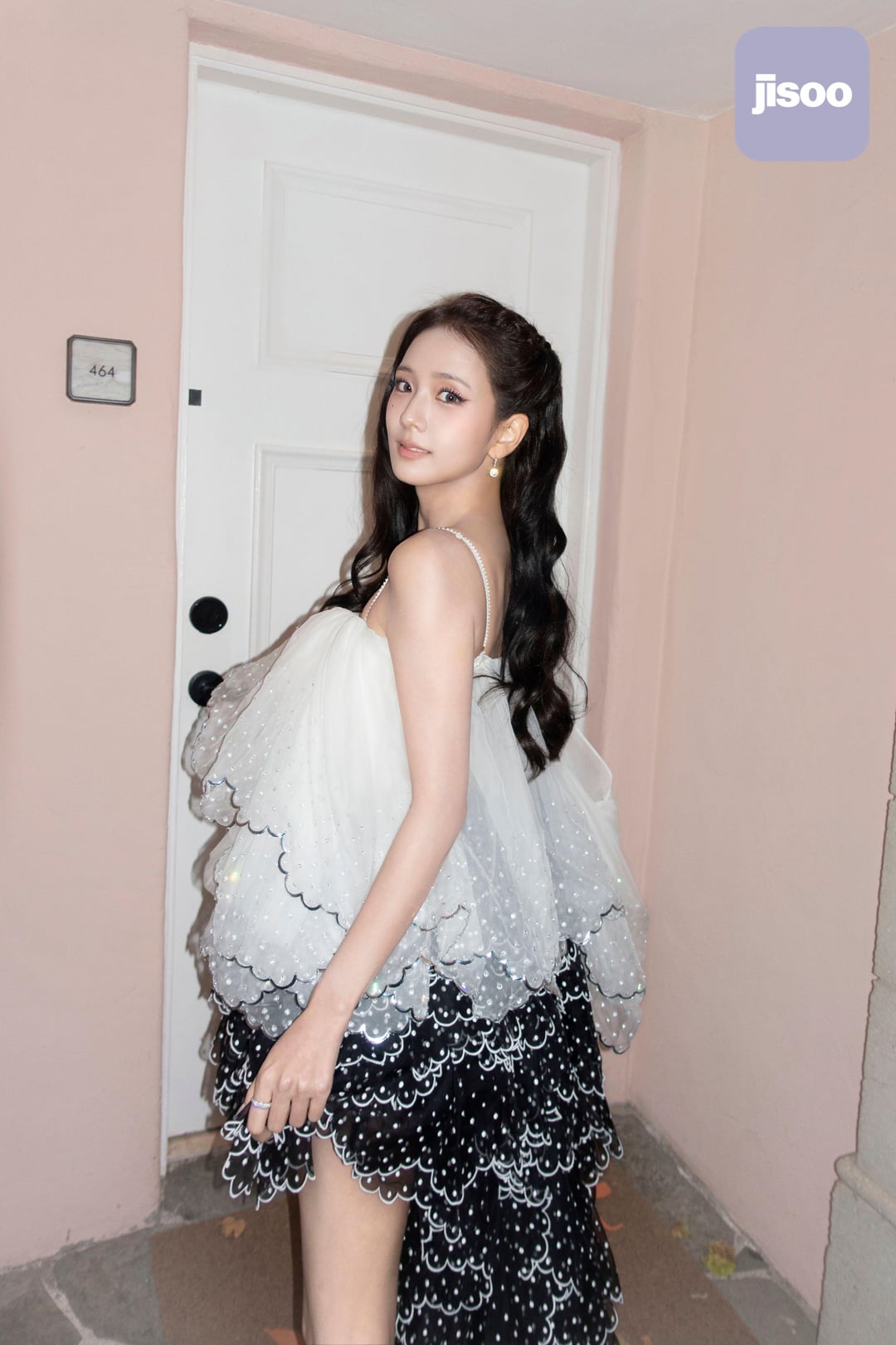 260519 JISOO APP Update [📸] JISOO at Dior Cruise 2027 (Membership)