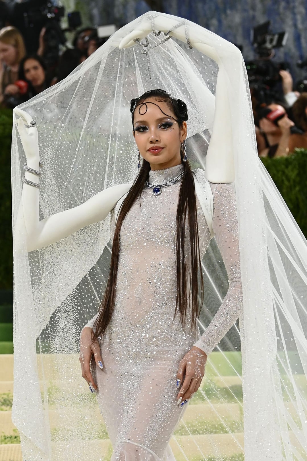 260504 Lisa arrives at the Met Gala 2026