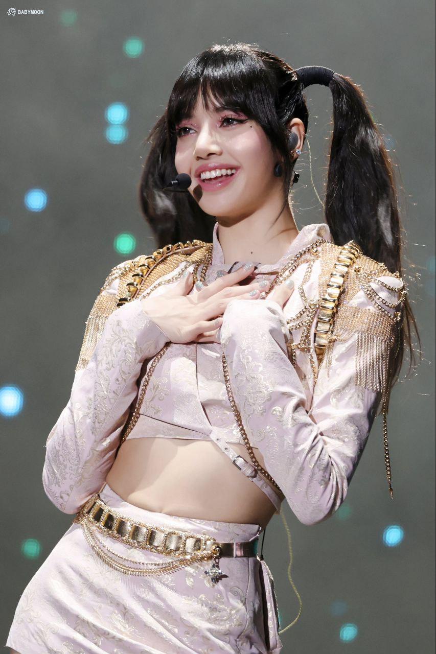 Beautiful Lisa
